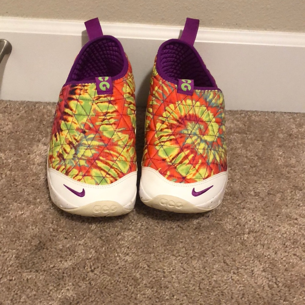 Nike ACG MOC 3.0, Mens size 9.5, Color Tie-Dye